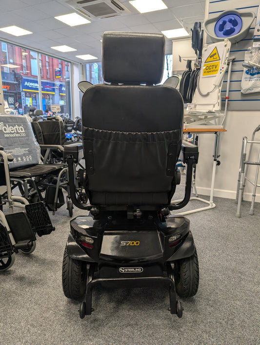 Sterling S700 - Black | Oldham