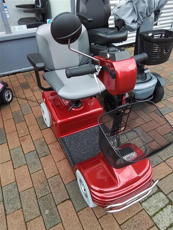 Roma Shoprider Sovereign Angled view (Red) - Eden Mobility