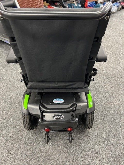 Back of the Quickie Q100 R mobility scooter in showroom