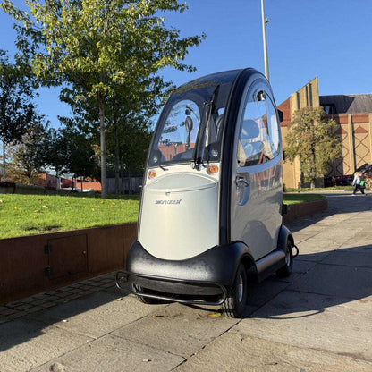 Shoprider Traveso Cabin 8mph Mobility Scooter