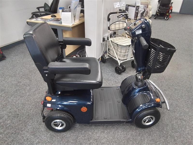Freerider Mayfair in Blue | Refurbished Mobility Scooter Hull, Holderness Rd
