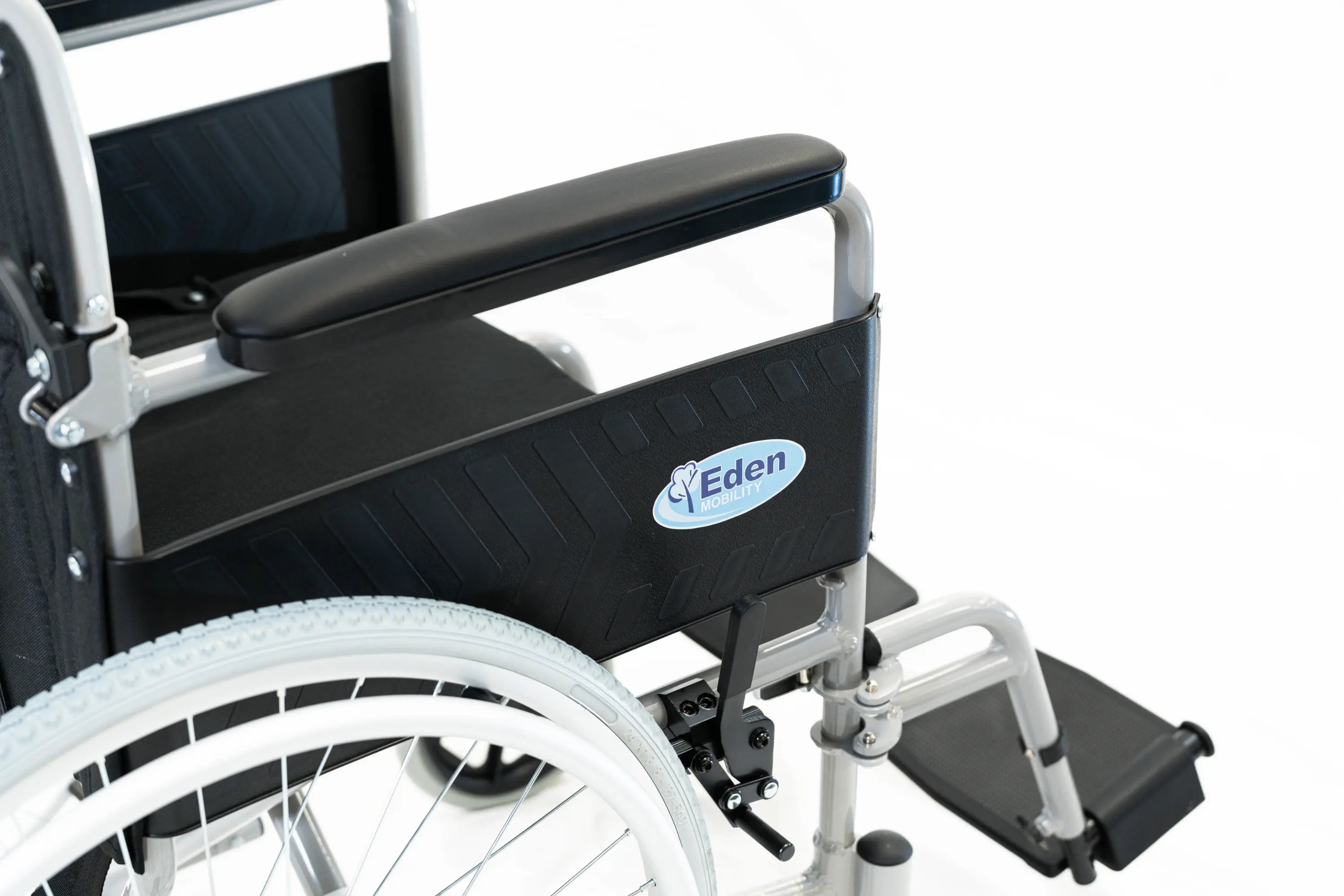 Eden E-Lite Self Propelled Wheelchair