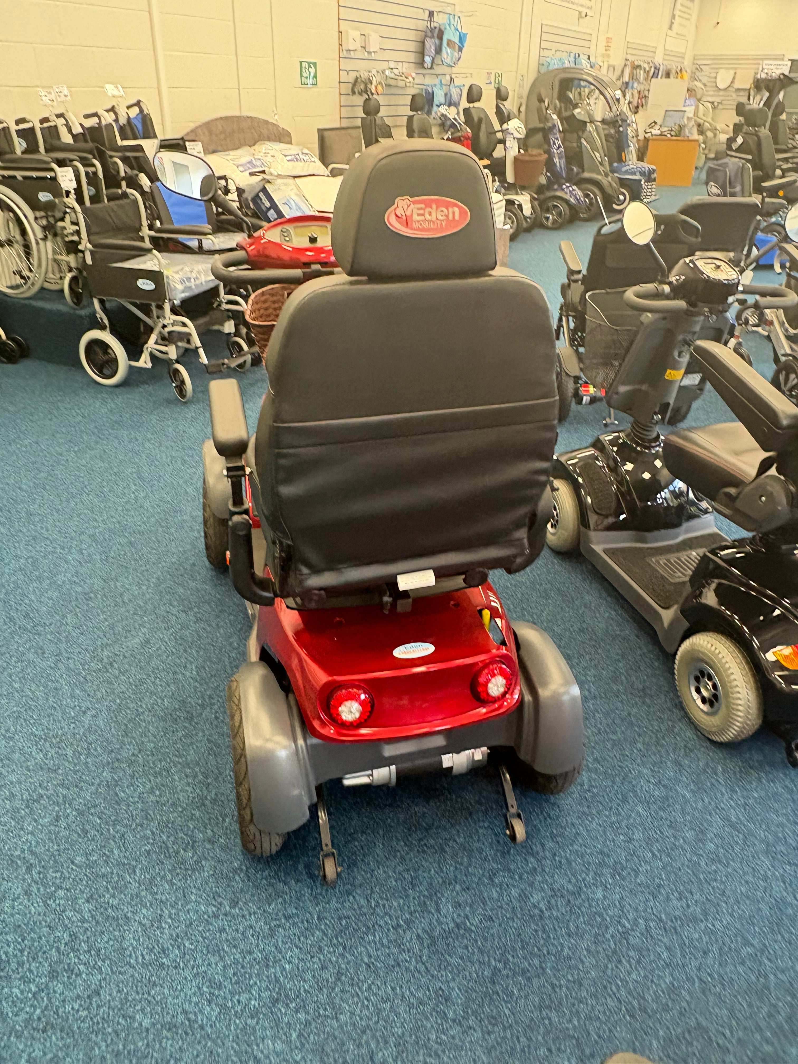 Vanos Galaxy 2 - Red | Sheffield