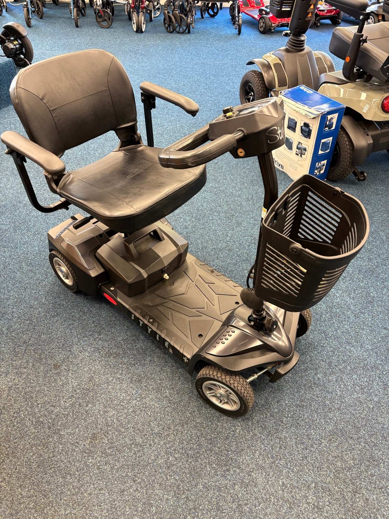 Drive Style Plus - Silver | Sheffield - Eden Mobility