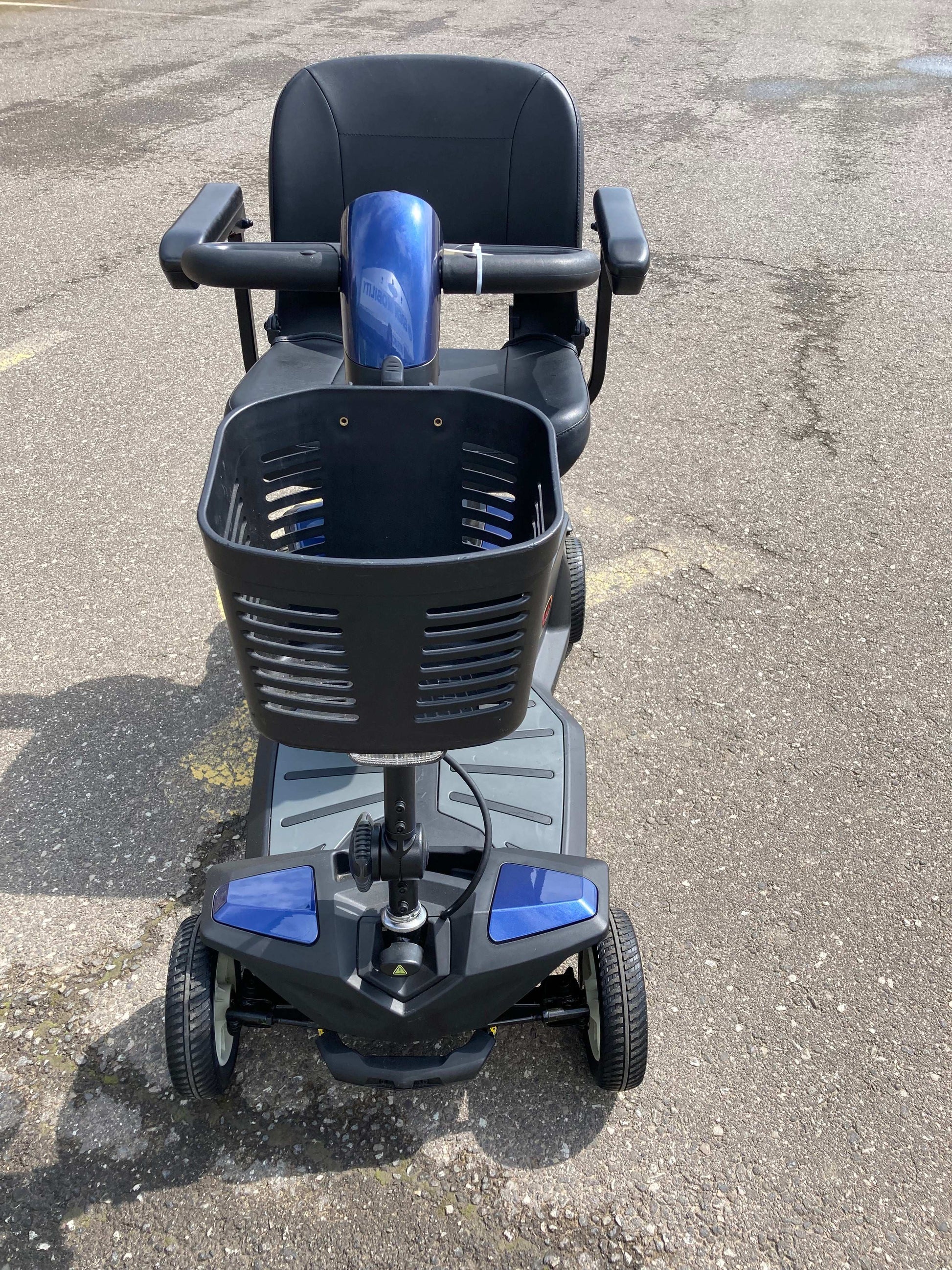 Pride Apex Rapid - Blue | Barnsley