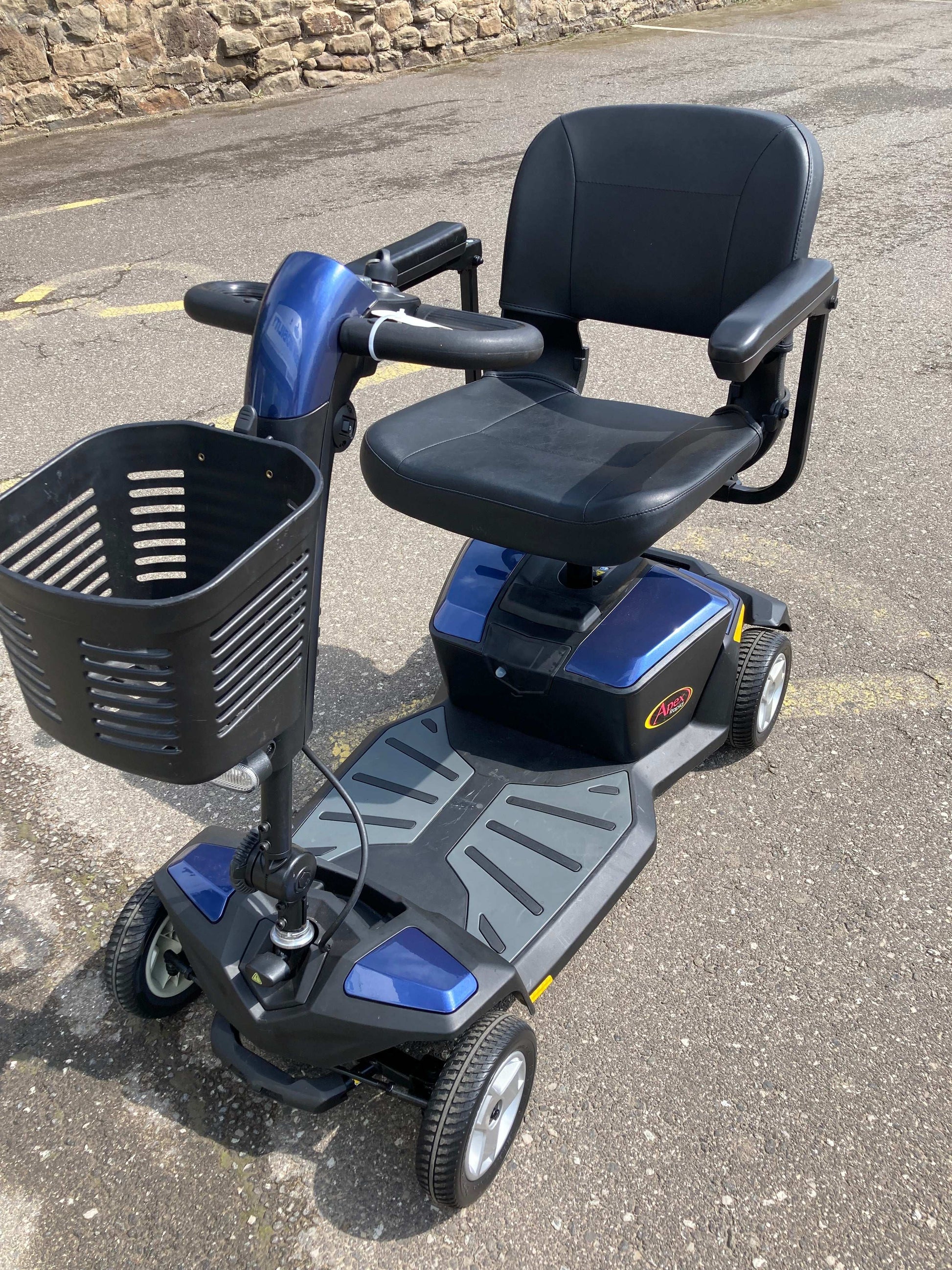 Pride Apex Rapid - Blue | Barnsley