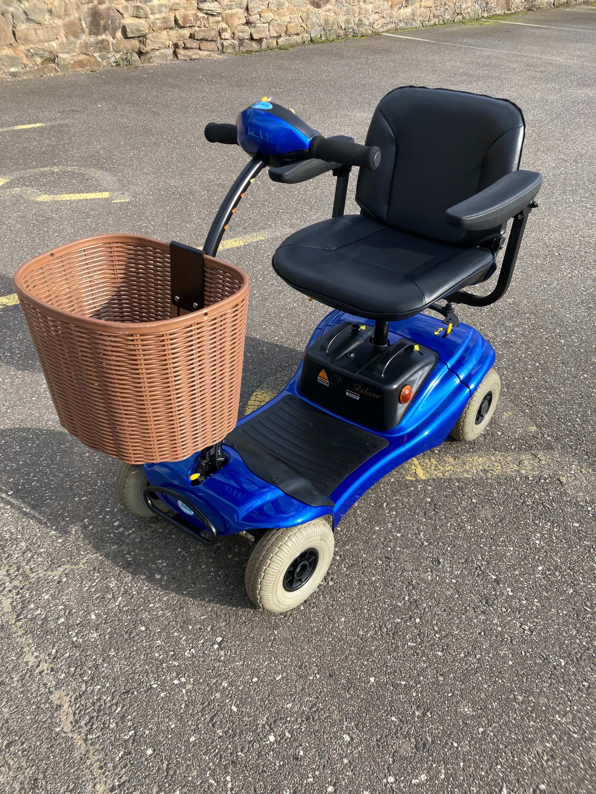 Roma Paris - Blue | Barnsley - Eden Mobility