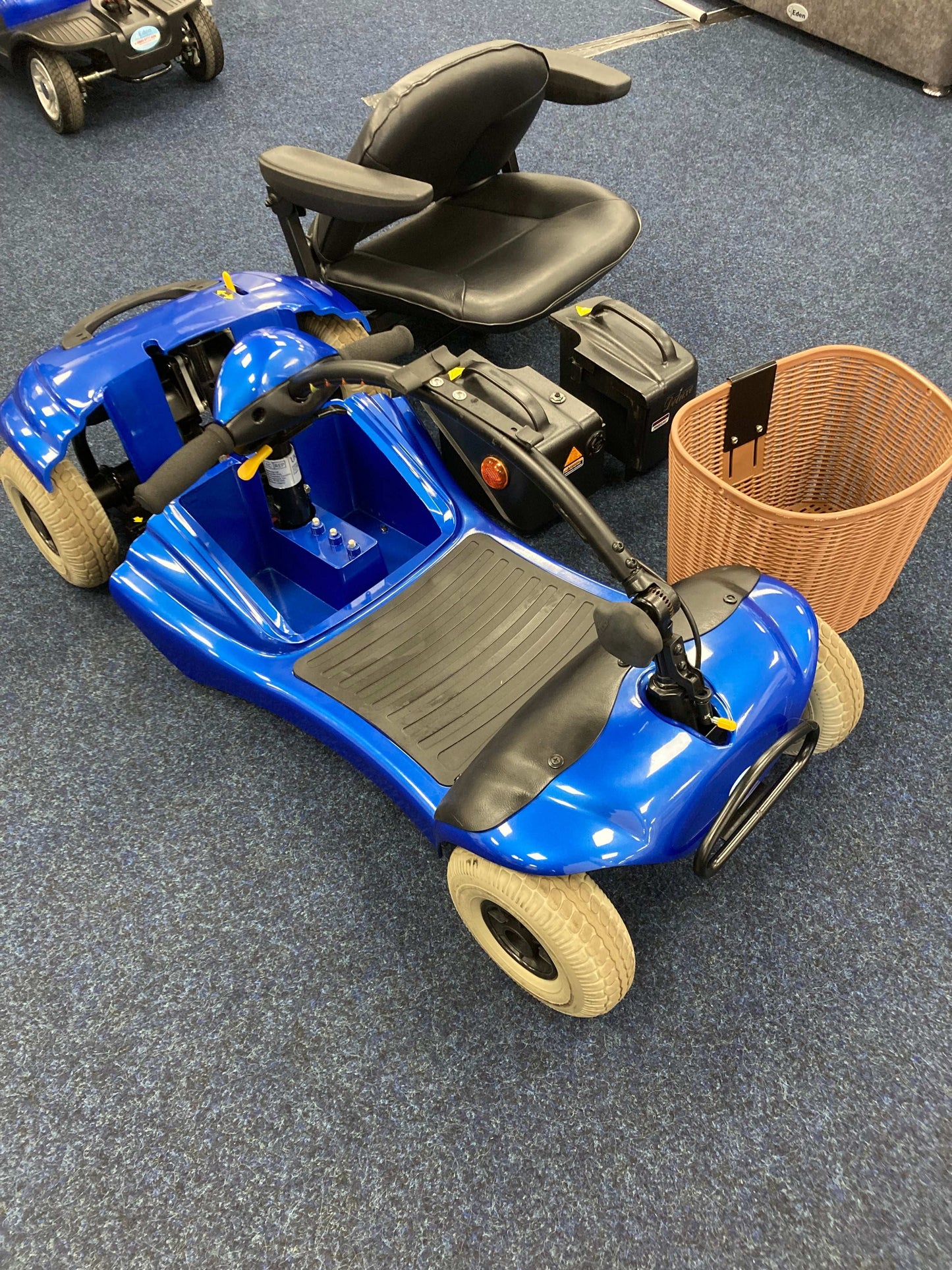 Roma Paris - Blue | Barnsley - Eden Mobility