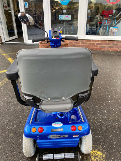 Roma Sovereign 4 - Blue | Barnsley