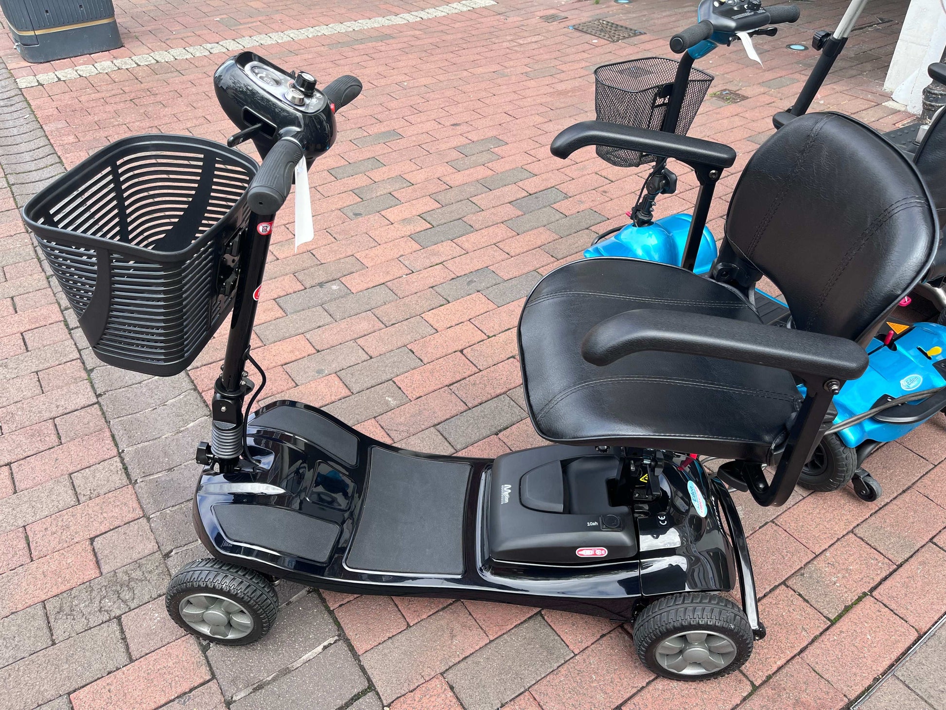 
Motion Airscape Black Mobility Scooter