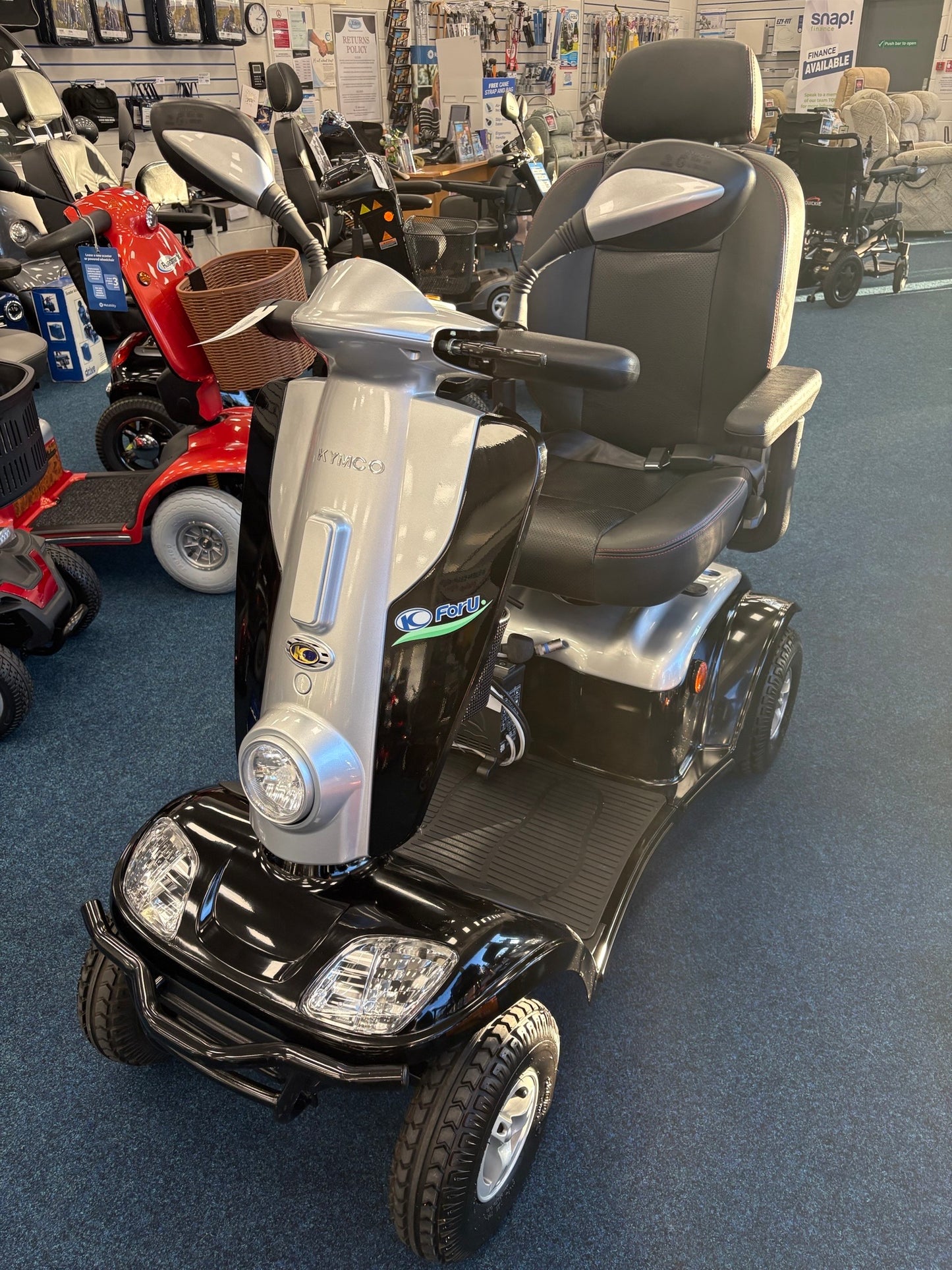 Kymco Maxi XLS - Black | Sheffield - Eden Mobility