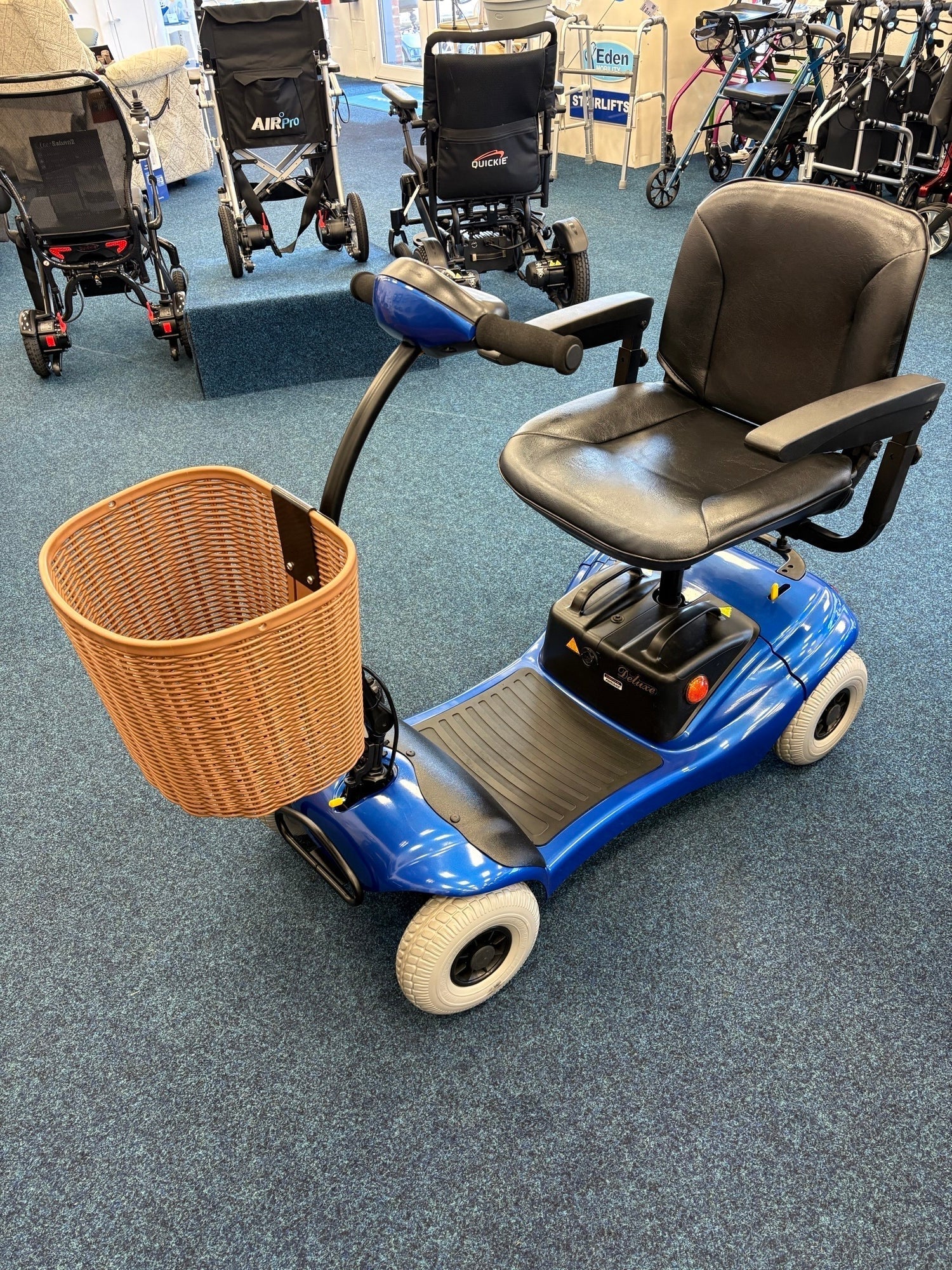 Roma Paris - Blue | Sheffield - Eden Mobility