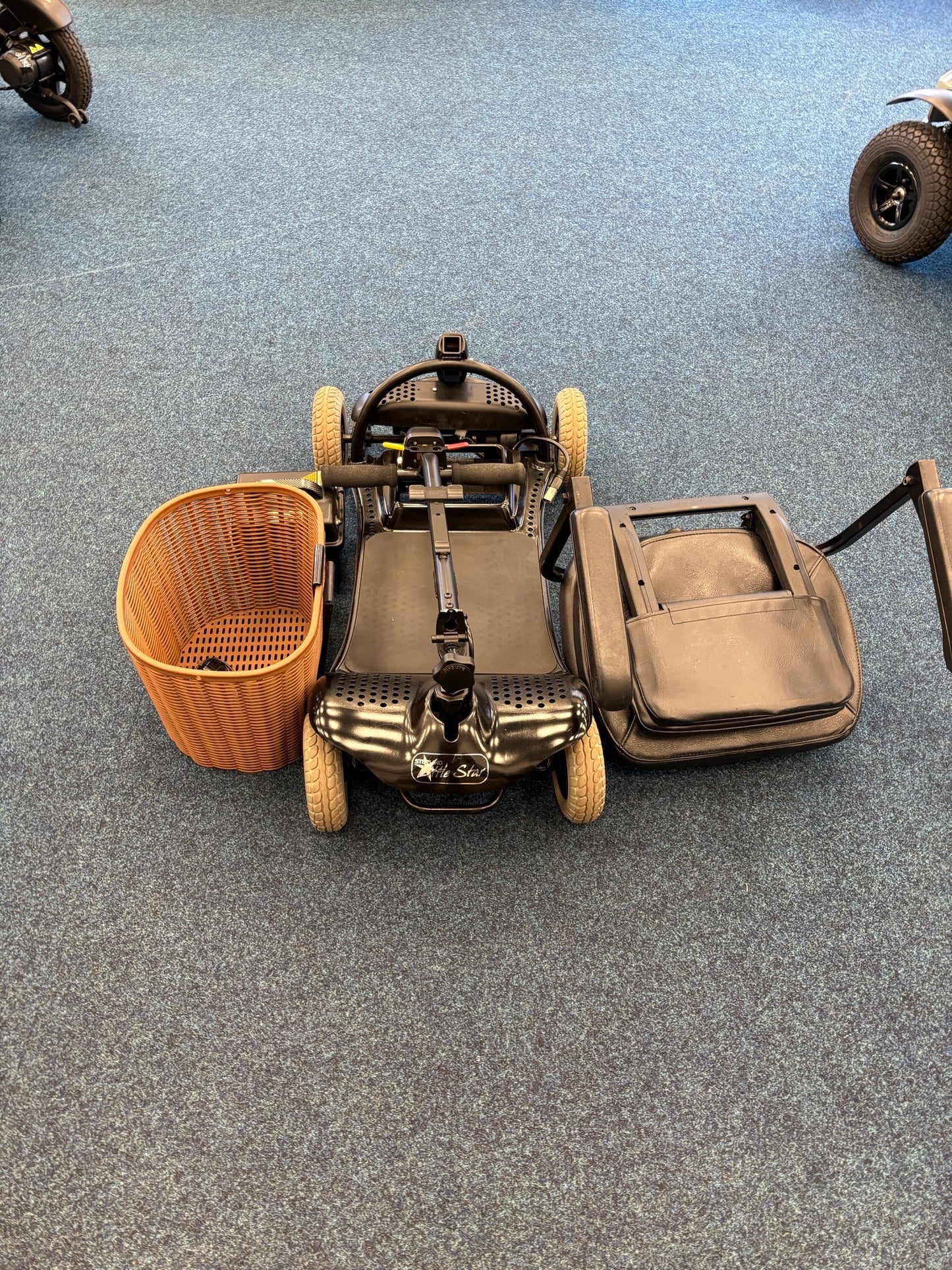 Little star - Black | Sheffield