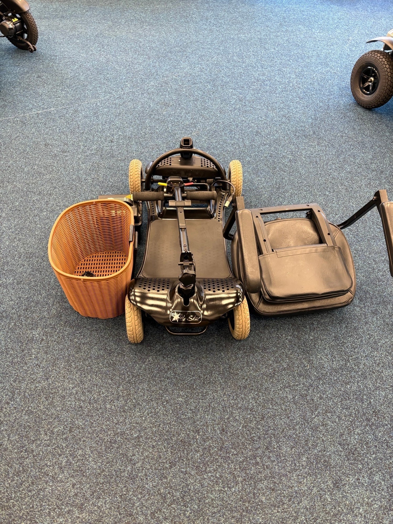 Little star - Black | Sheffield - Eden Mobility