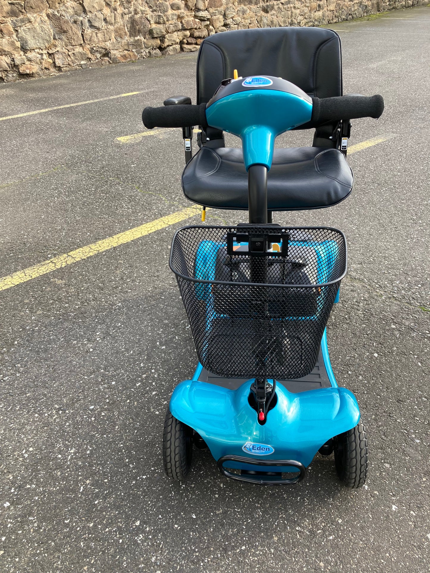 ELEC MOB ULTRA LITE 480 TEAL 4WHLS 4MPH (BOOT) - Eden Mobility