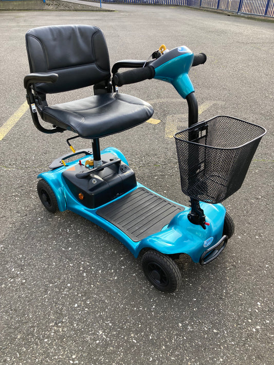 ELEC MOB ULTRA LITE 480 TEAL 4WHLS 4MPH (BOOT) - Eden Mobility