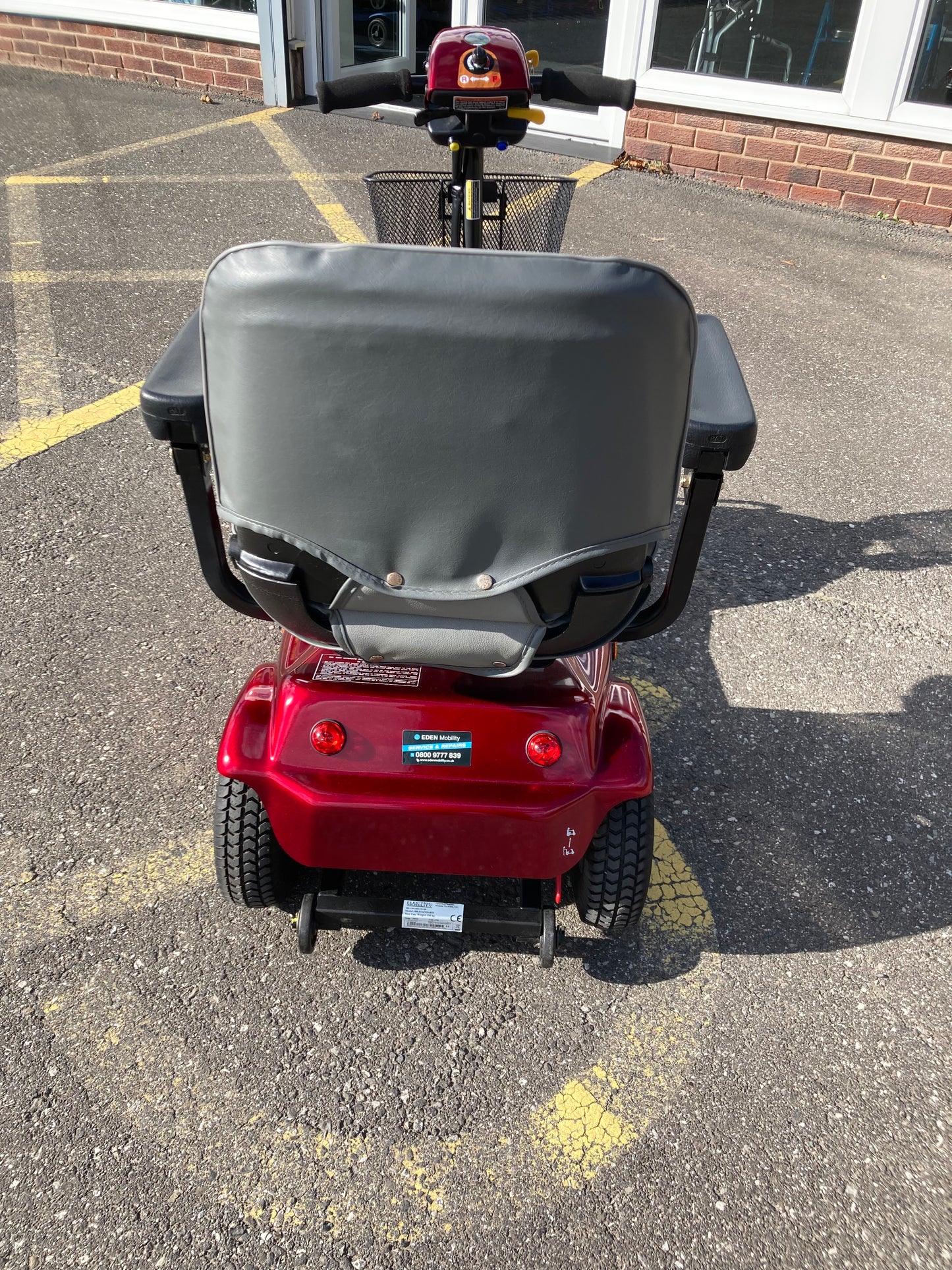Rascal 388 S - Red | Barnsley