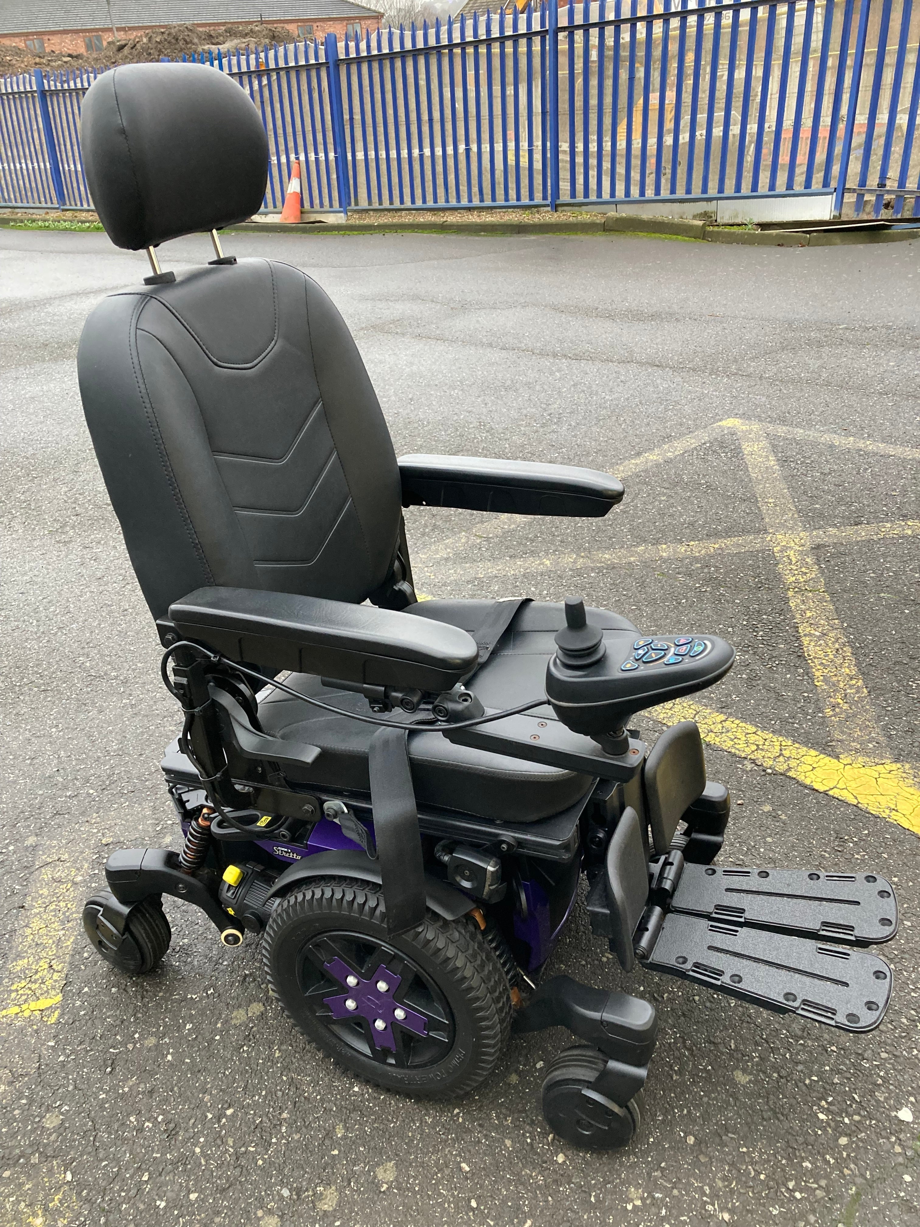 Quantum Edge 3  Side view (Purple) - Eden Mobility