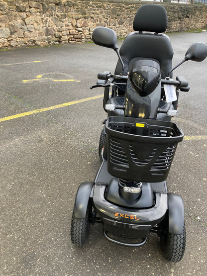 Excel Evo  front view (Black) - Eden Mobility