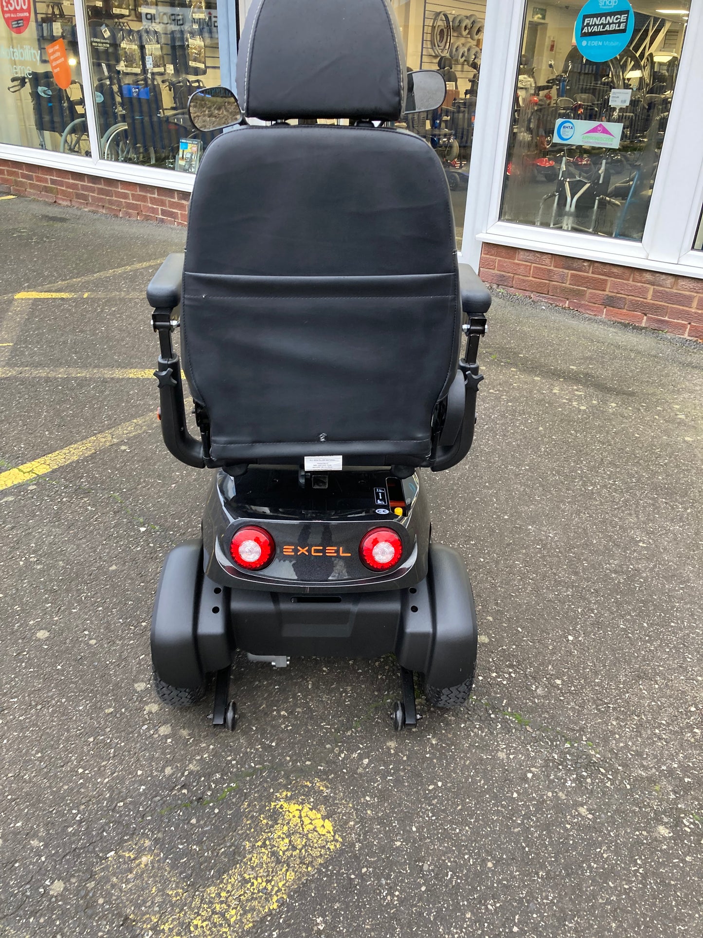 Excel Evo Rear view (Black) - Eden Mobility