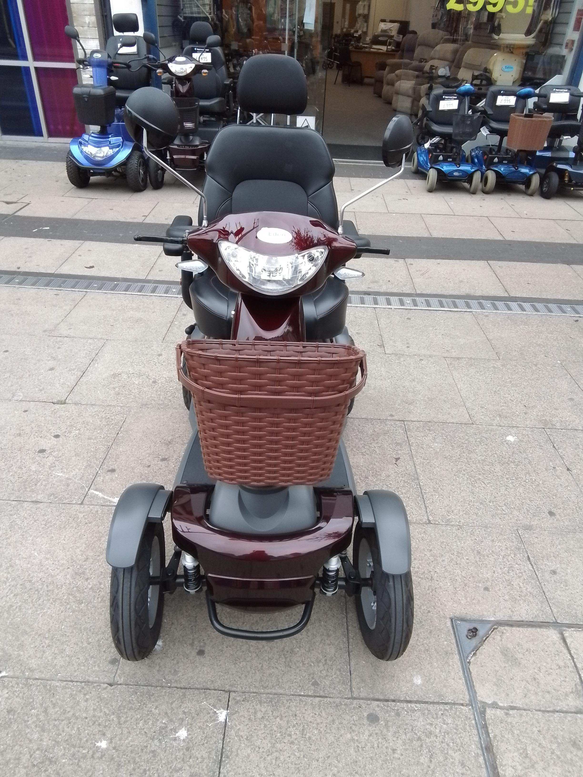 Vanos Galaxy 2 - Black | Middlesbrough