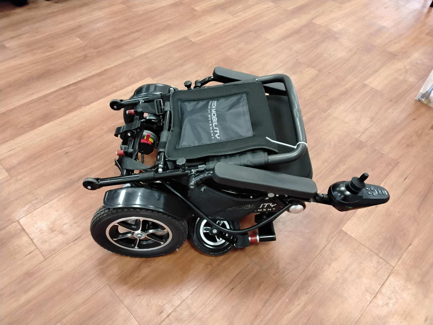 Folding Lightweight Powerchair - Black | Corby - Eden Mobility