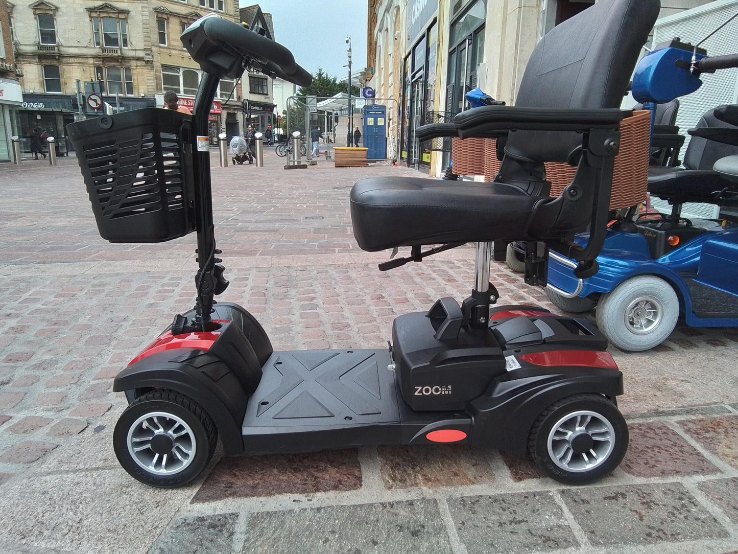 Careco Zoom - Red | Northampton
