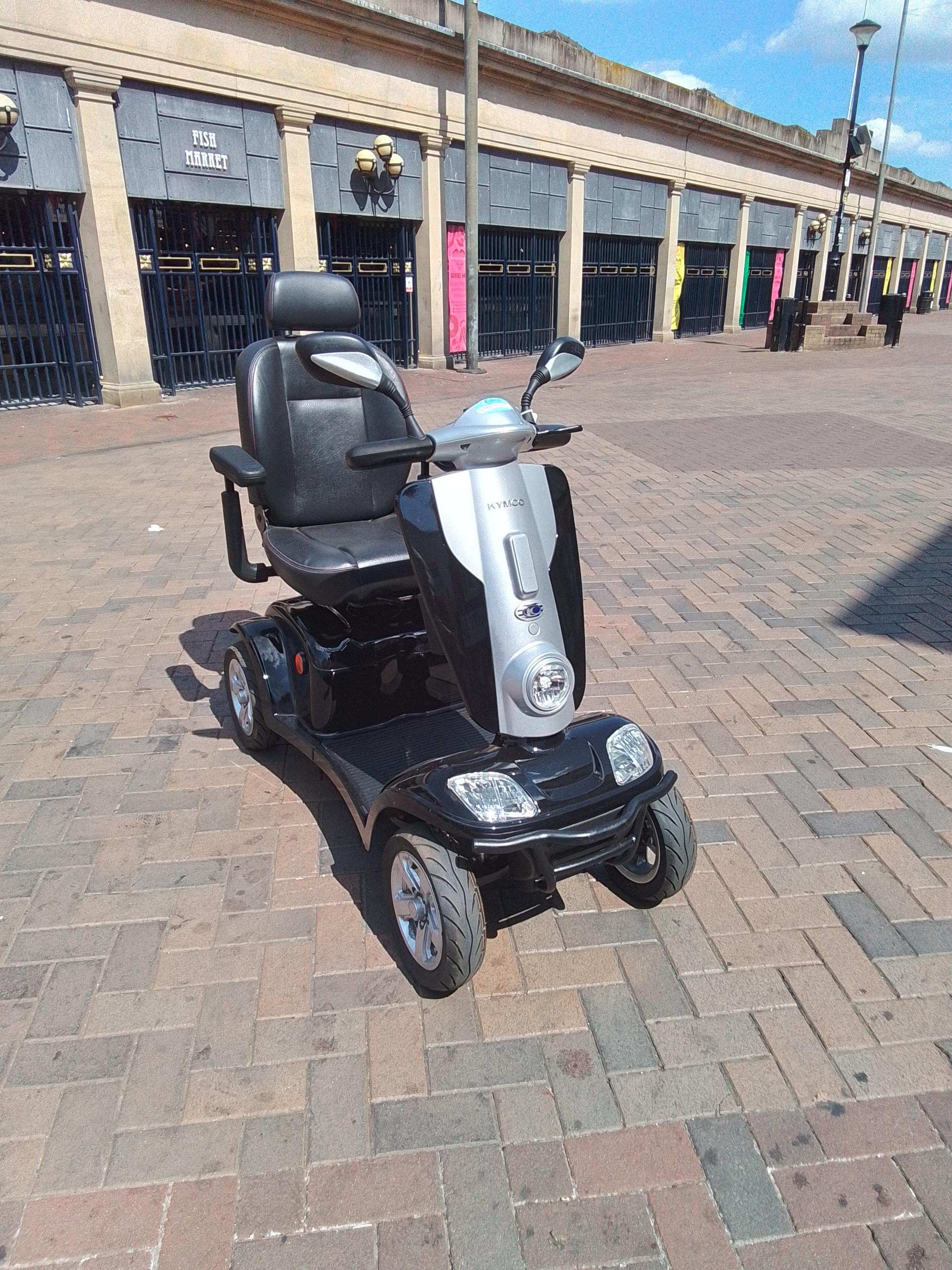 Kymco Maxi XLS (Black)
