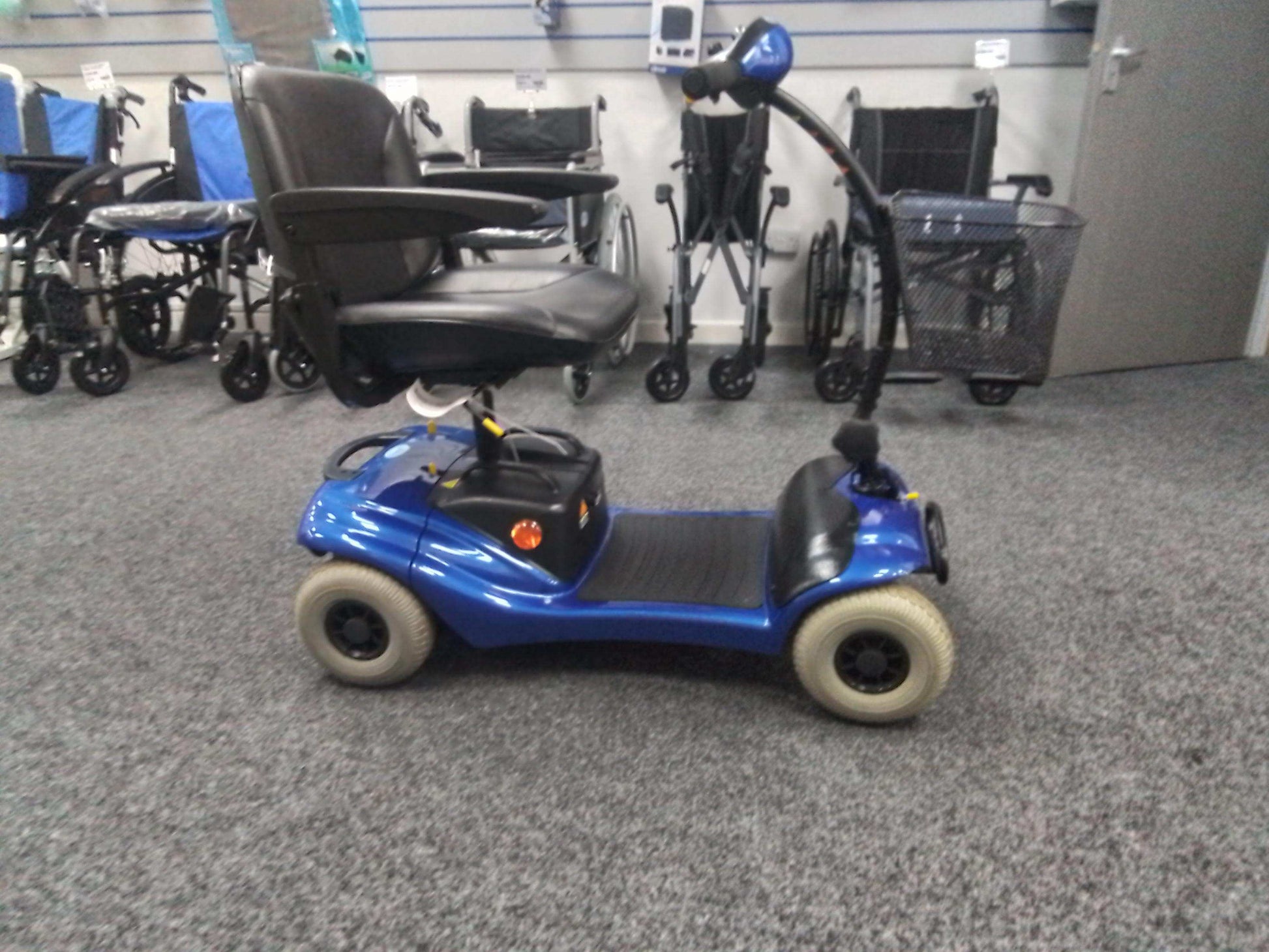 Roma Paris - Blue | Derby - Eden Mobility