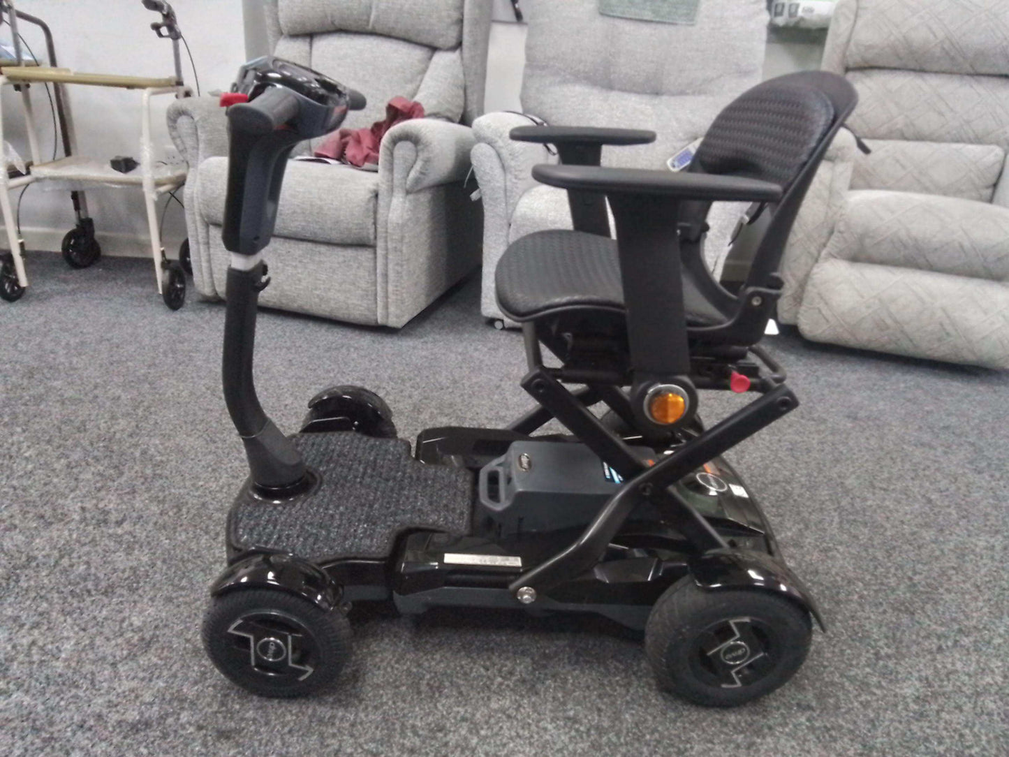 Drive knight - Black | Derby - Eden Mobility