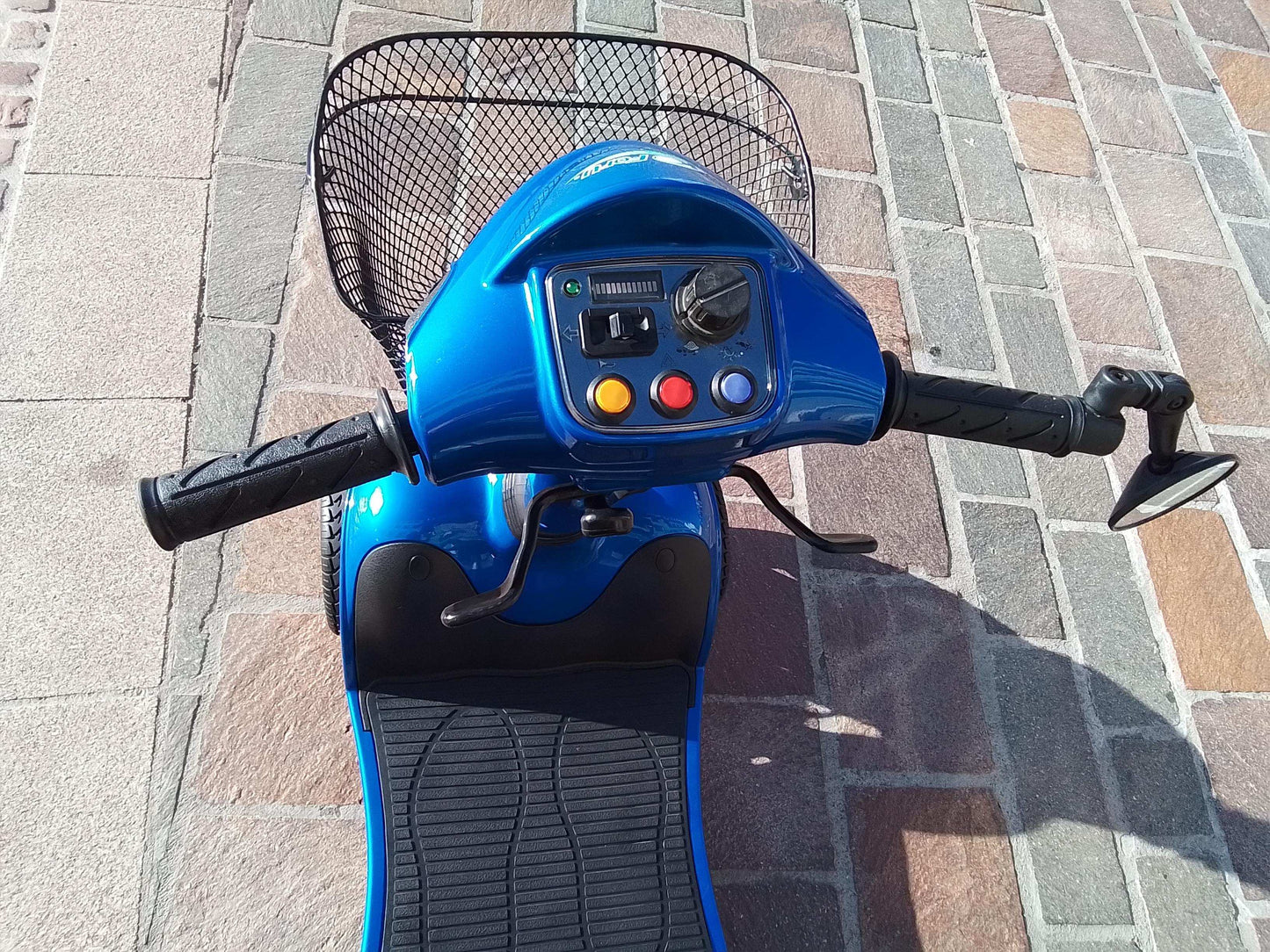 Kymco Super 4 - Blue | Northampton - Eden Mobility