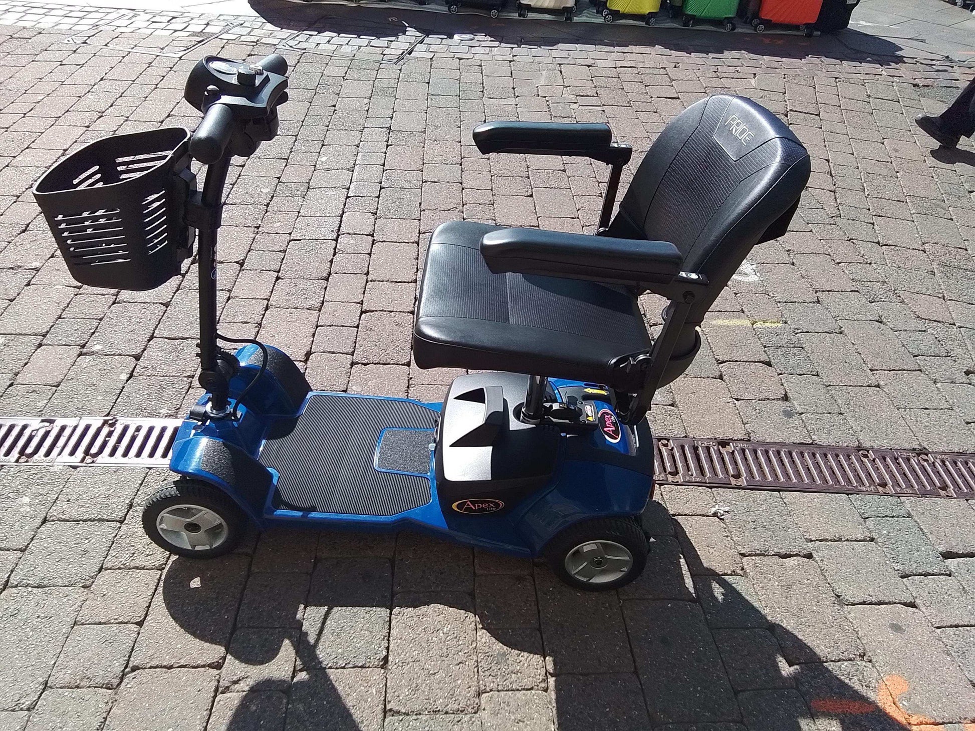 Sideview of Pride Apex Lite In Blue