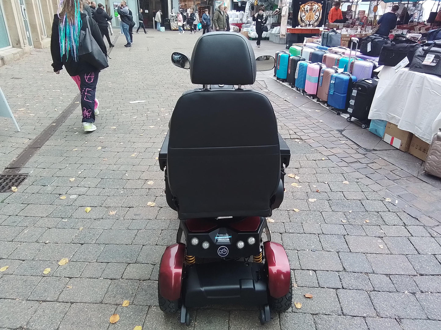 Excel Roadster DX8 - Red | Mansfield