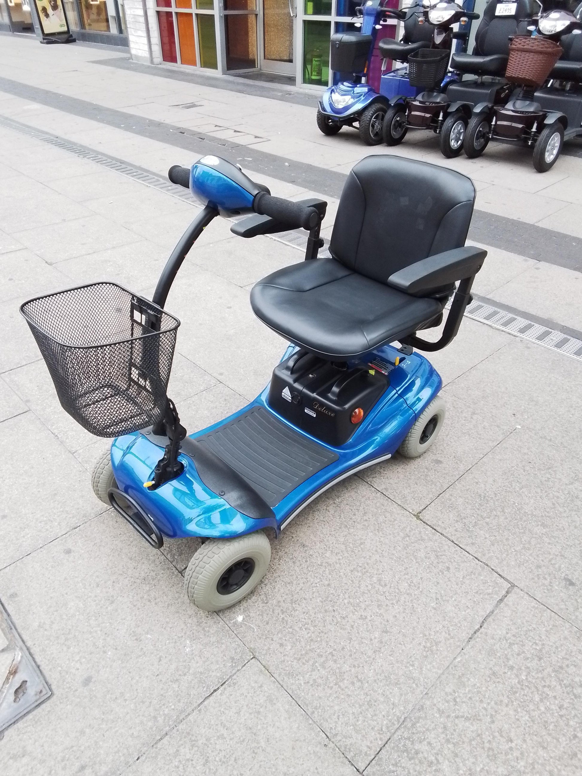 Roma Paris - Blue | Middlesbrough - Eden Mobility