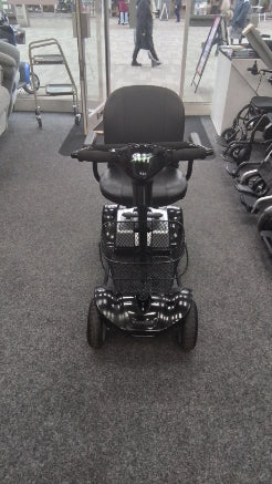 Kymco Comfort front view (black) - Eden Mobility