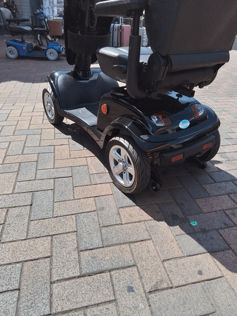 Kymco Maxi XLS (Black)