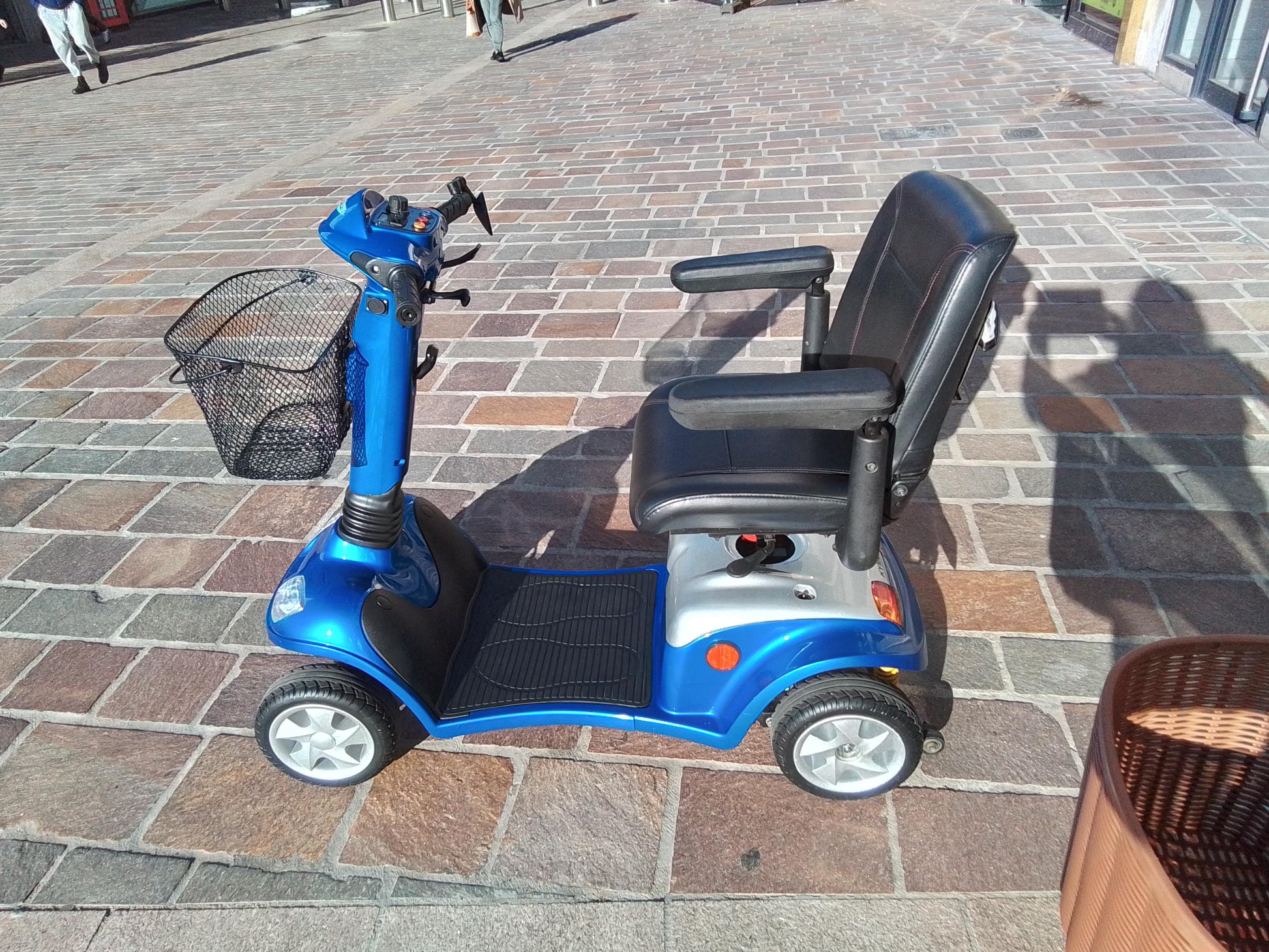 Kymco Super 4 - Blue | Northampton - Eden Mobility