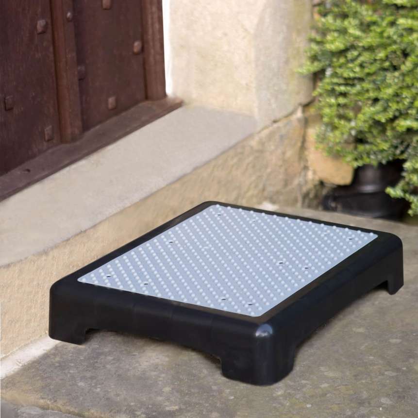 Outdoor Step - Eden Mobility