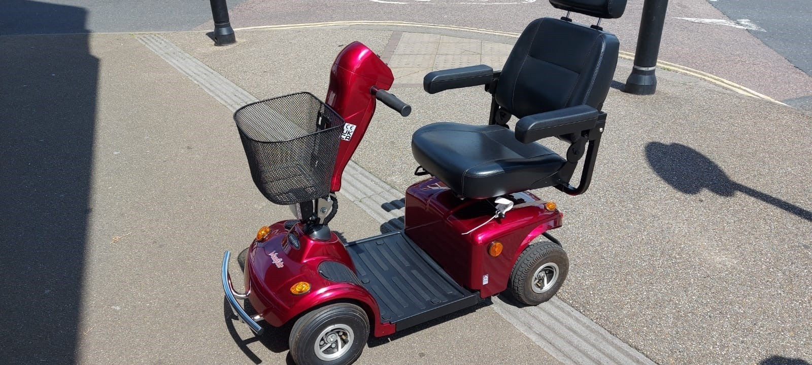 Freerider Mayfair Red - Eden Mobility