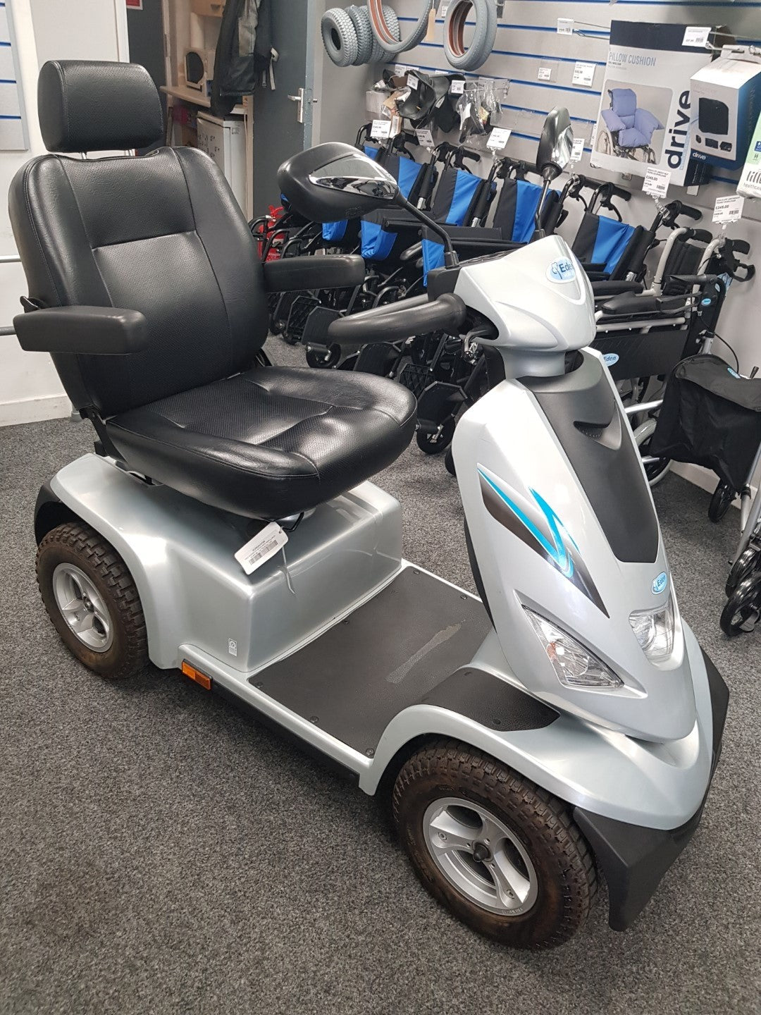 Days Strider St6 Silver - Eden Mobility