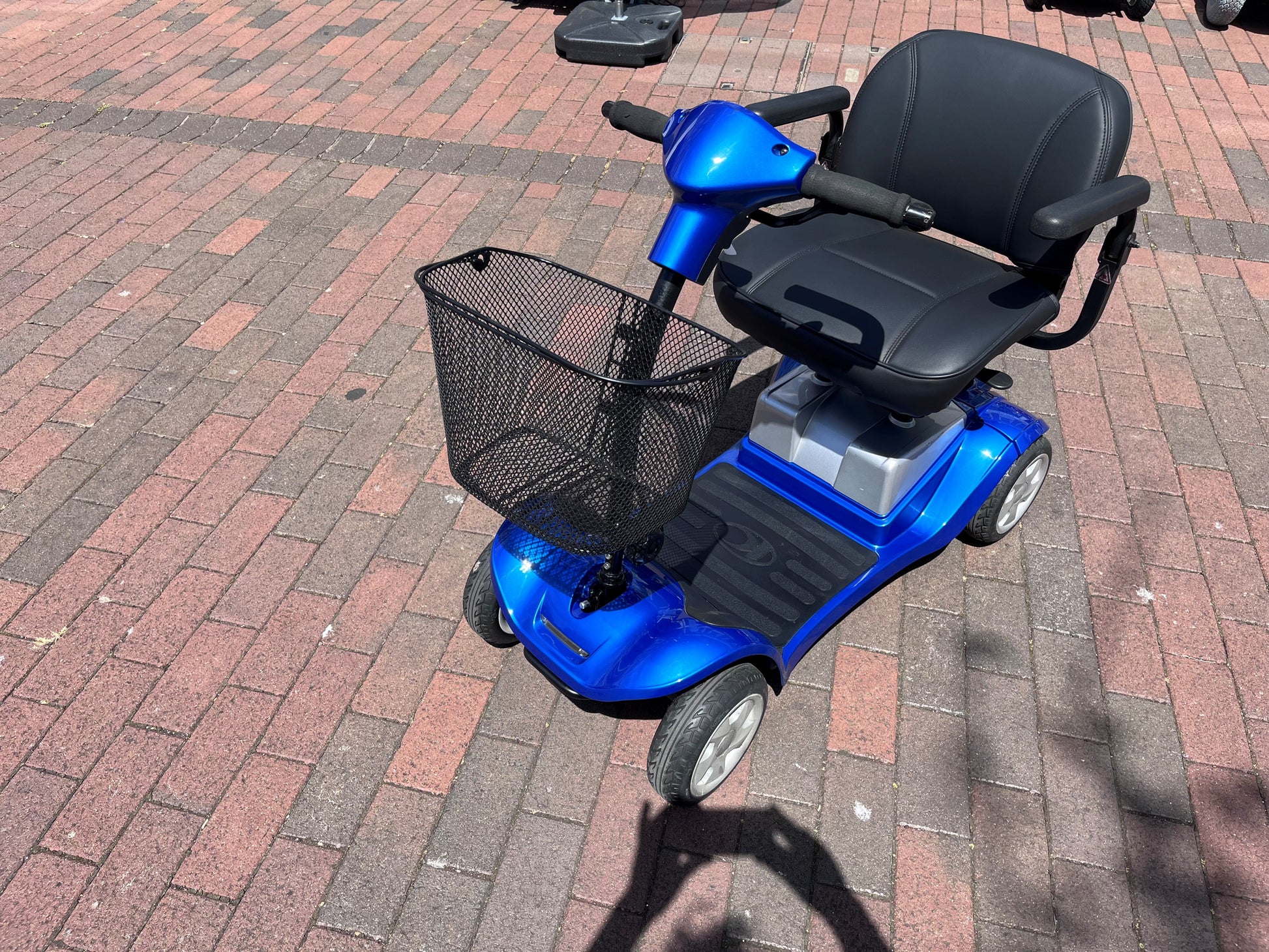 Kymco Mini LS Blue - Eden Mobility