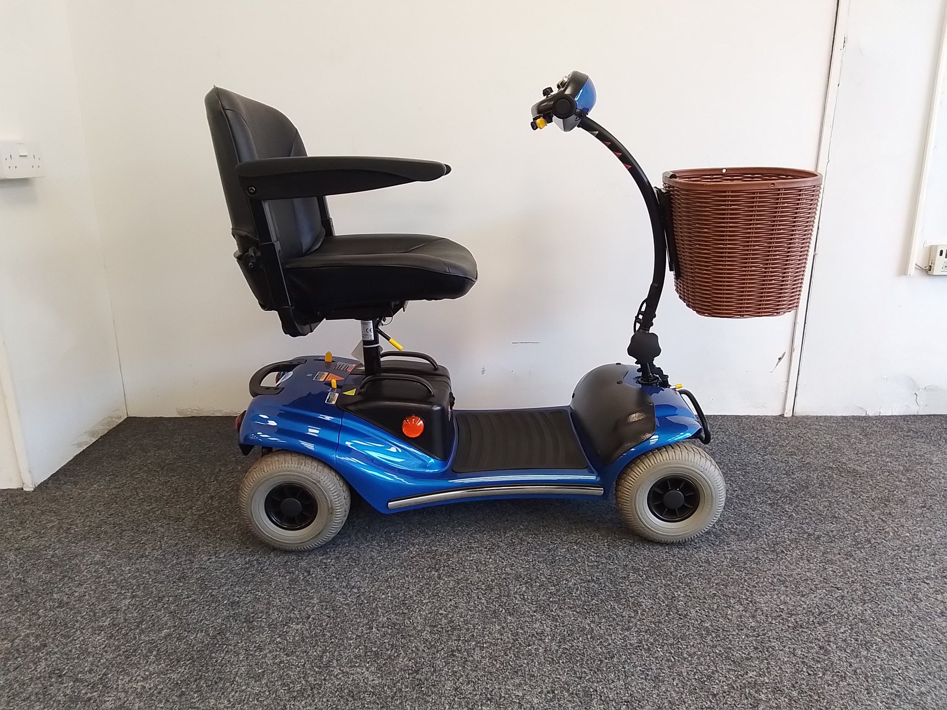 Roma Paris Blue - Eden Mobility