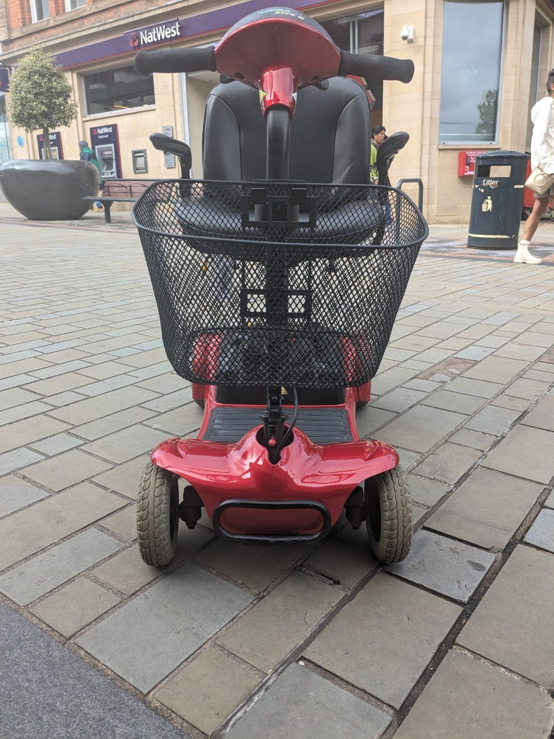 Elec Mob Ultralite 480 Red - Eden Mobility