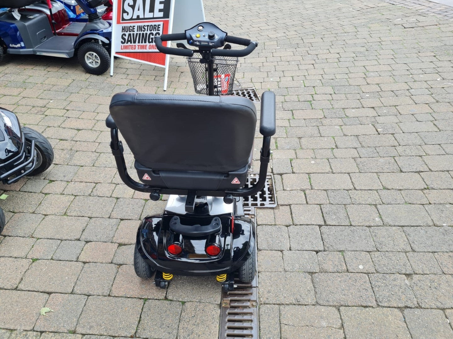 Kymco Mini Comfort Black - Eden Mobility