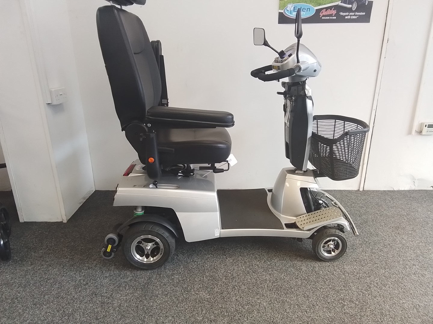 Quingo Vitess Silver - Eden Mobility