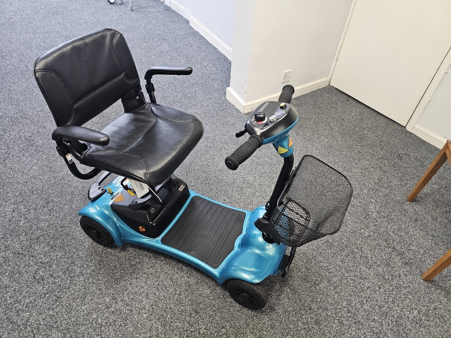 Elec Mob Ultralite 480 Teal - Eden Mobility