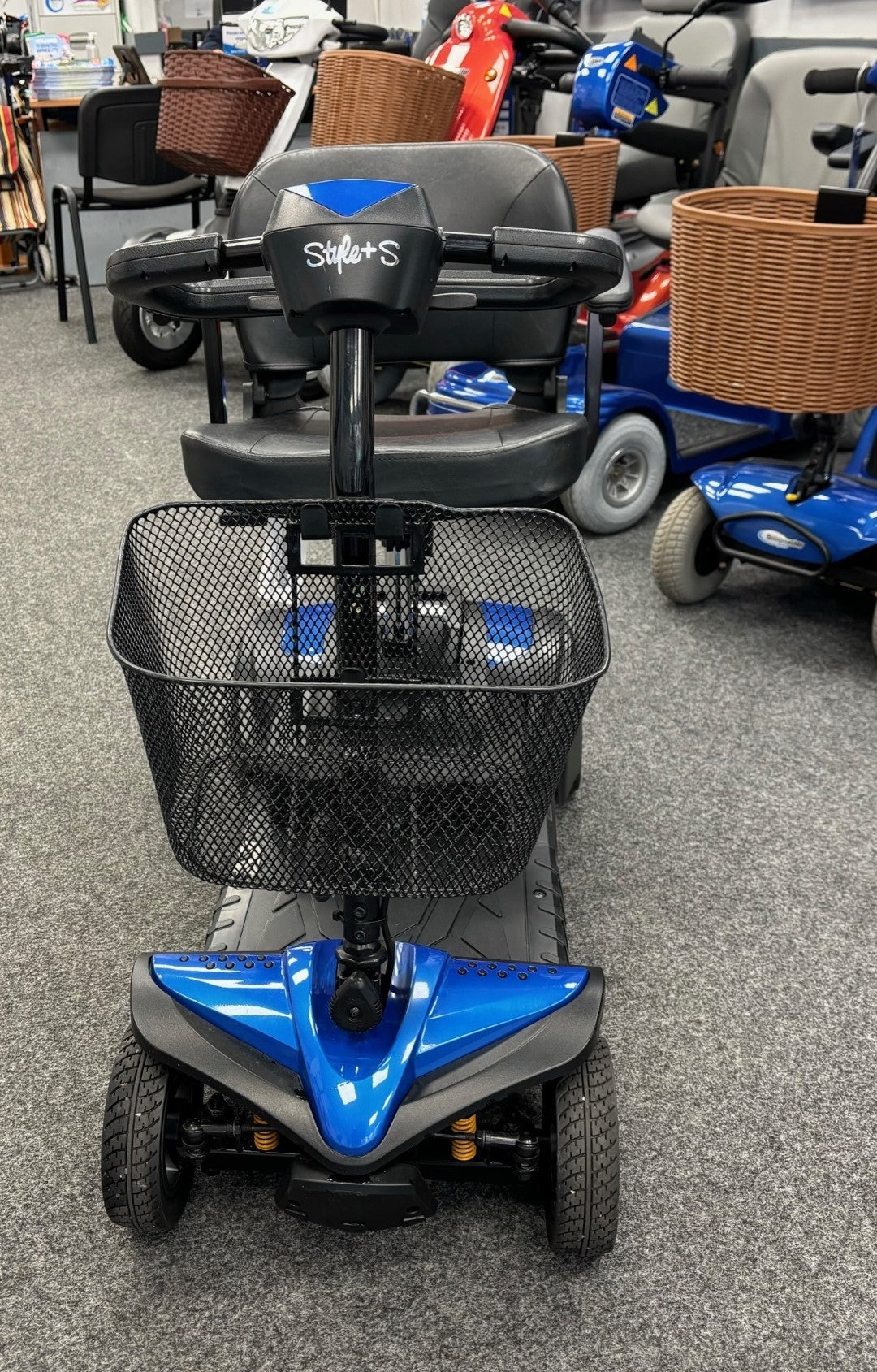 Drive Style Plus S Blue - Eden Mobility