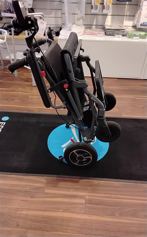 Astrolite in Grey | Refurbished Powerchair Peterborough