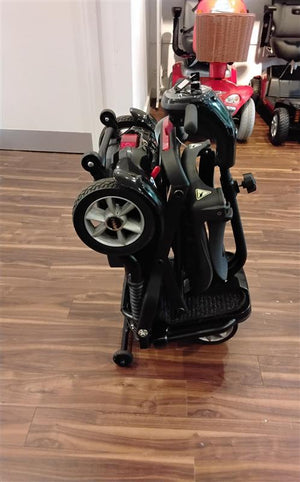 Pride Quest in Black | Refurbished Mobility Scooter Peterborough