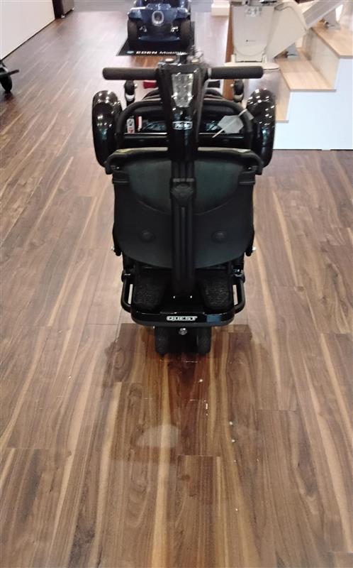 Pride Quest in Black | Refurbished Mobility Scooter Peterborough